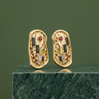 The Kiss Earrings
